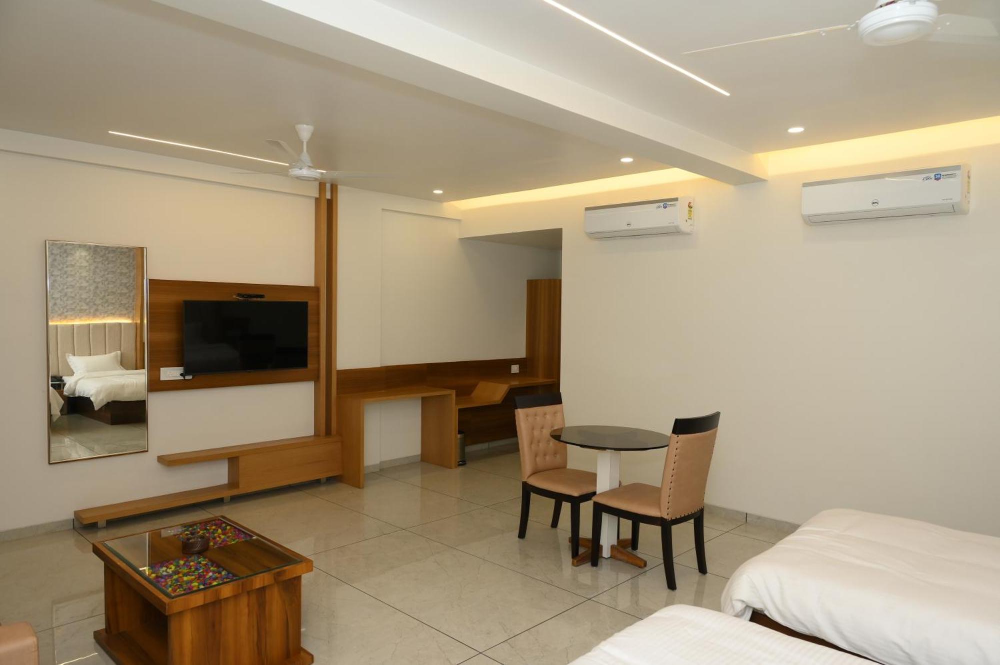 Hotel Parqotel Arnāla 外观 照片