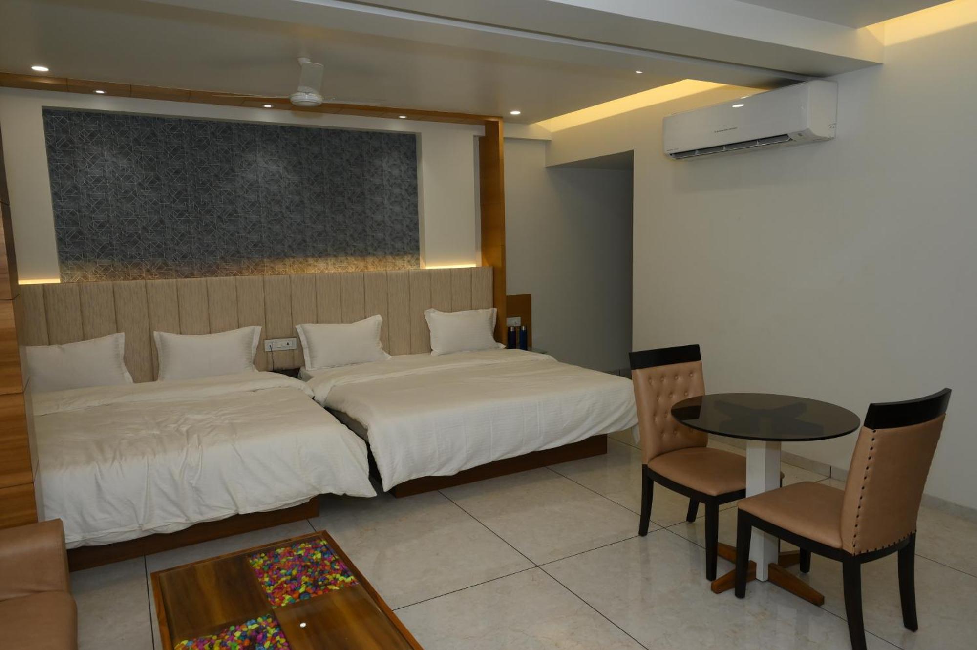 Hotel Parqotel Arnāla 外观 照片